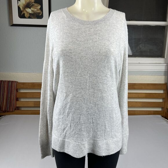 ANN TAYLOR LOFT Long Sleeve Button Back Sweater Women’s Med Light Grey Academia - Picture 1 of 13